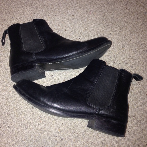 Topshop Chelsea boots