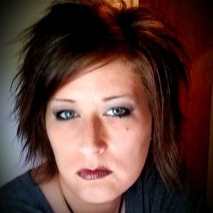 Meet your Posher, Deanna