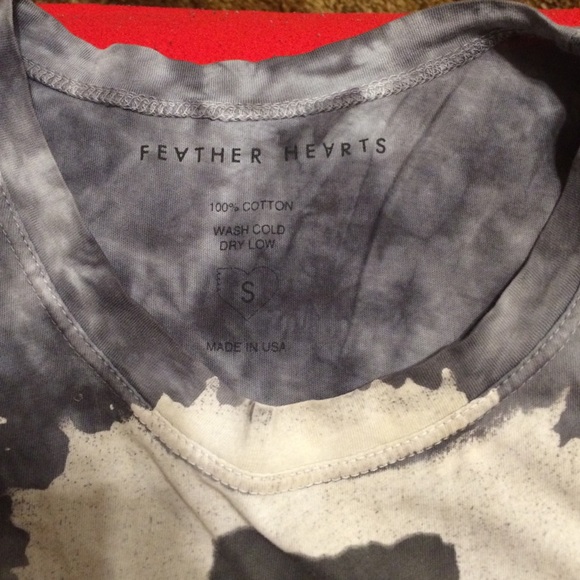 Cross Tee - Picture 2 of 2