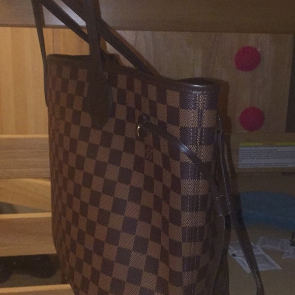 Never full mm authentic