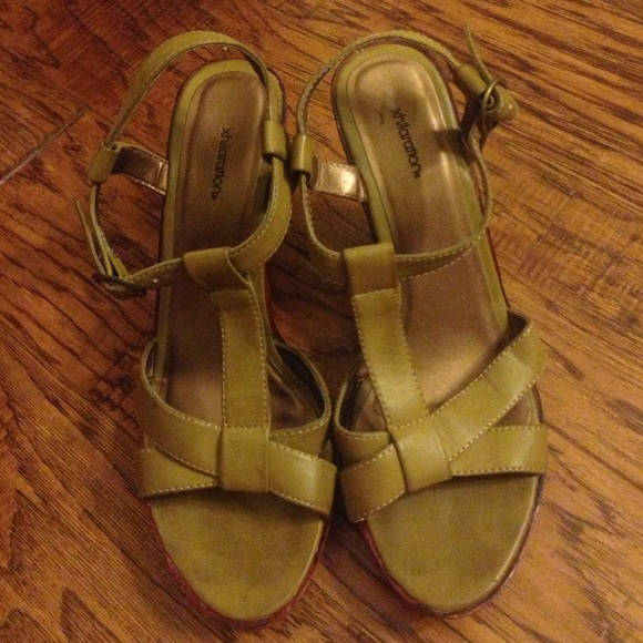 Olive wedge