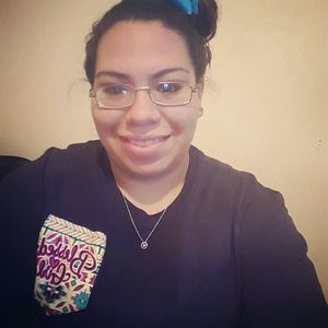 Meet your Posher, Ashley