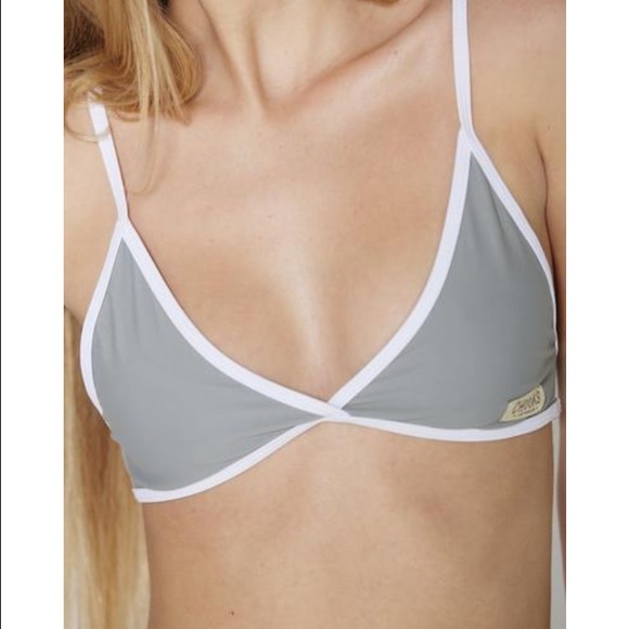 Looking to trade/ I have this top NWT! Org 70$