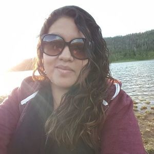 Meet your Posher, Magaly