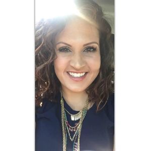 Meet your Posher, Stasha