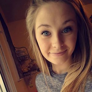 Meet your Posher, Marissa