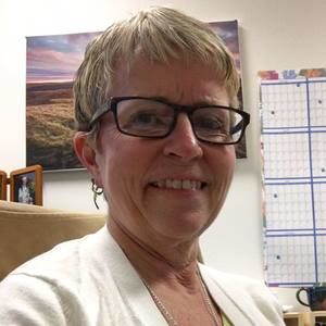 Meet your Posher, Debbie