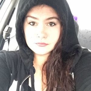 Meet your Posher, Briana