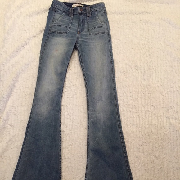 hollister high waisted flare jeans