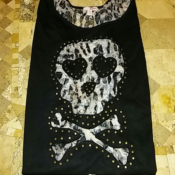 Skull and Bone Lace Top (See-Thru Back) - Picture 3 of 3