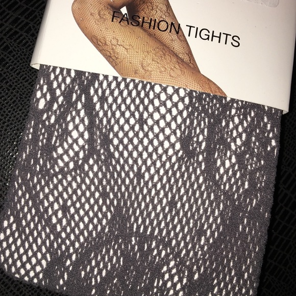 •Fashion tights•