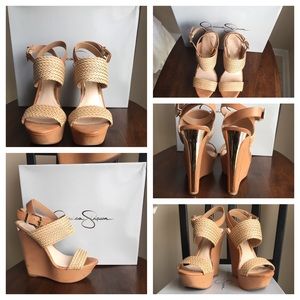 Jessica Simpson wedge