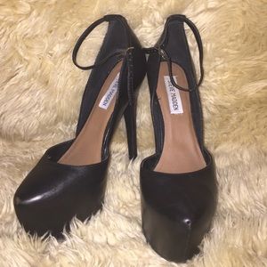Steve Madden: Platform Heels