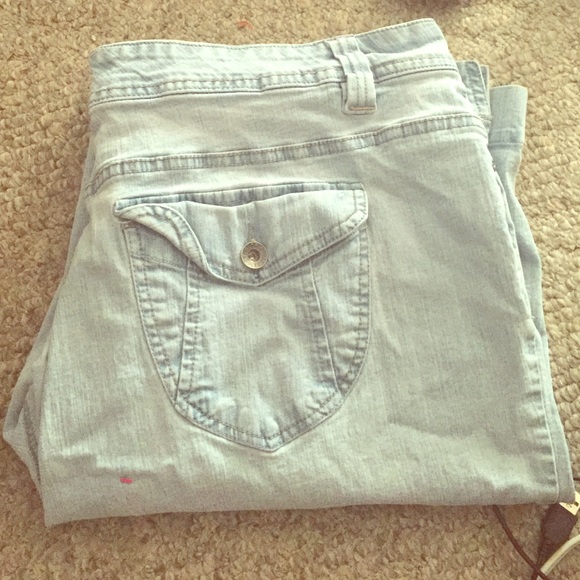 Light blue jeans shorts size 18w