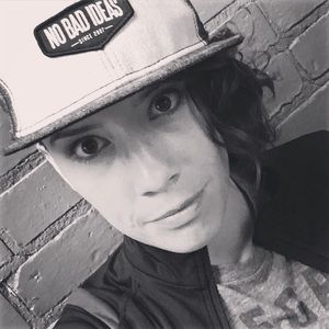 Meet your Posher, April