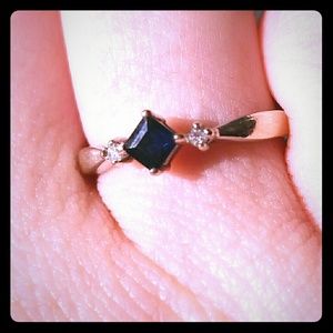 1/4 CT natural sapphire ring