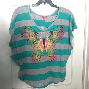 ❗️ CLEARANCE ❗️BONGO Butterfly top