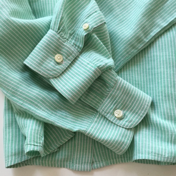 SALE☀️Banana Republic Striped Shirt