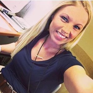 Meet your Posher, Nicole