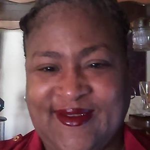 Meet your Posher, Olene