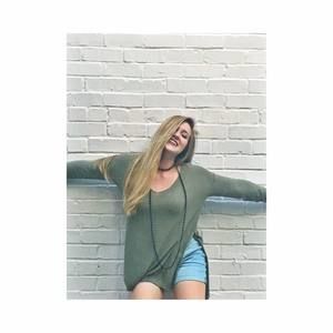 Meet your Posher, Hannah