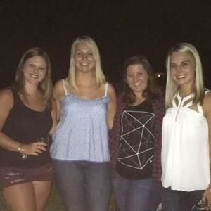 Meet your Posher, Cait