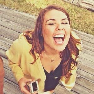 Meet your Posher, Monica