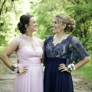 Formal Gown/Prom Dress