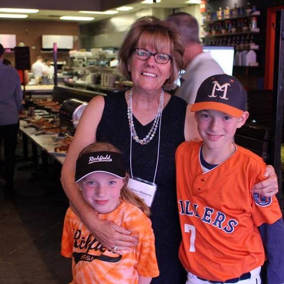 Meet your Posher, Colleen - Picture 1 of 1