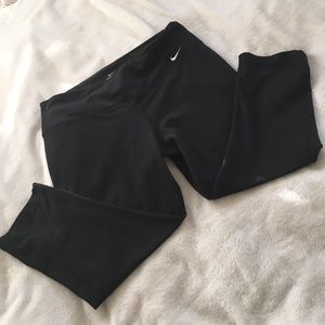 Nike Dry Fit Cropped Workout Pants