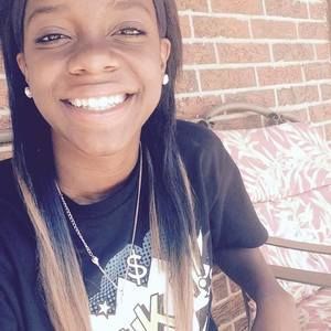 Meet your Posher, Martika