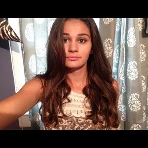 Meet your Posher, Amber