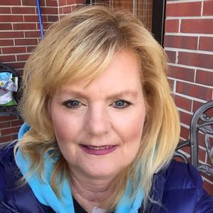 Meet your Posher, Janet