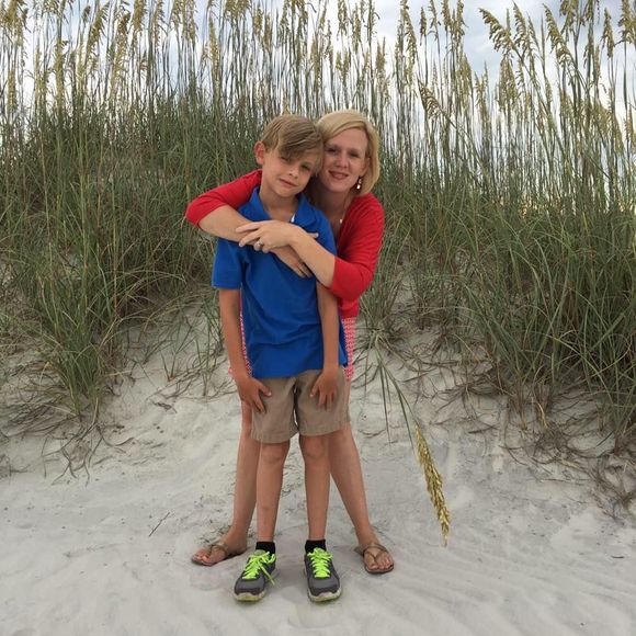 Meet your Posher, Alecia - Picture 1 of 1