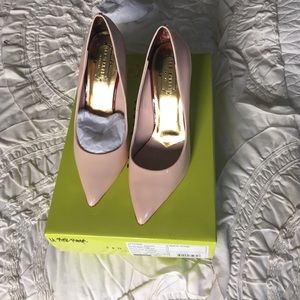 Ted Baker Lt Pink Pumps