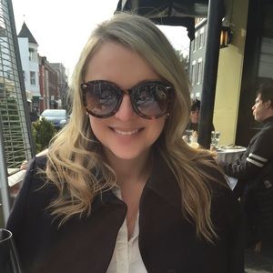 Meet your Posher, Amanda