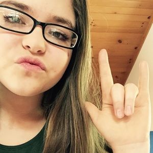 Meet your Posher, Katrina