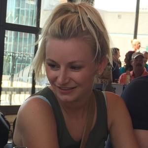 Meet your Posher, Lindsay