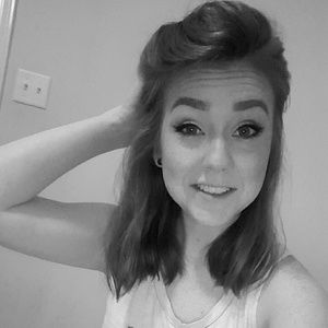 Meet your Posher, Tara