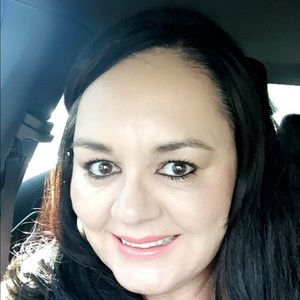 Meet your Posher, Norma