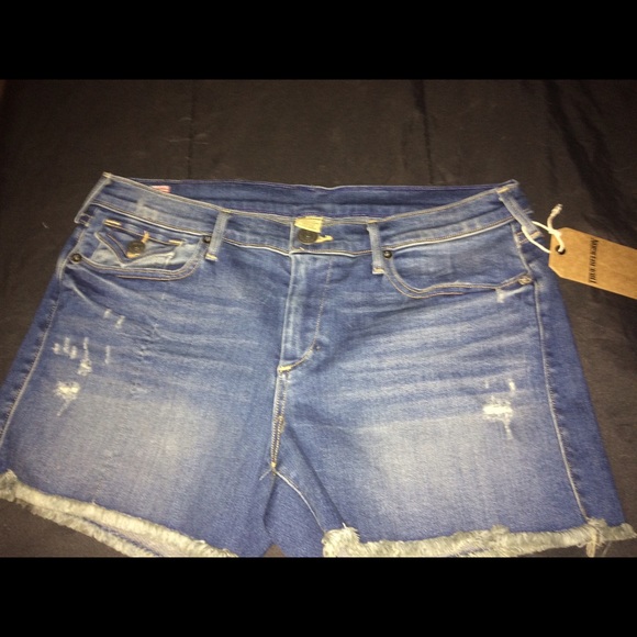 Cute TRUE religion shorts size 32 NWT