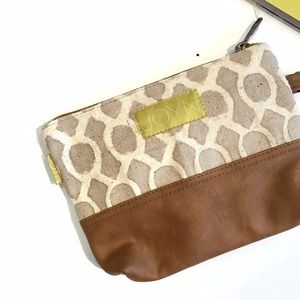 Joyn wristlets