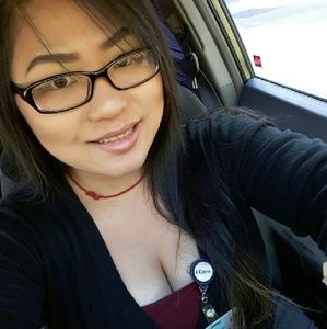 Meet your Posher, Yaya