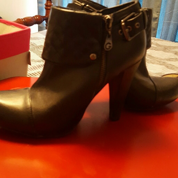 Ankle boots
