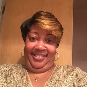 Meet your Posher, Vera