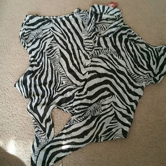 Zebra Top - Picture 2 of 2