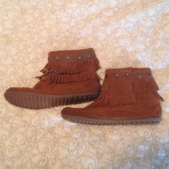 Minnetonka ankle boots