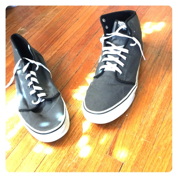 Mens high top vans size 13