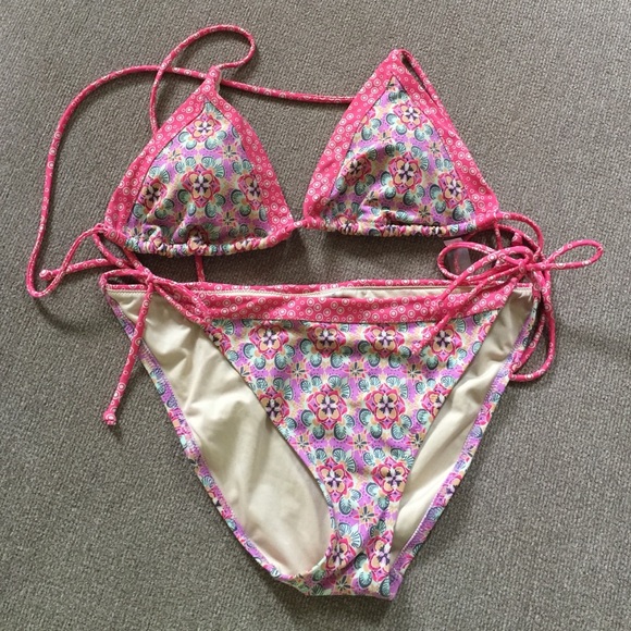 NWOT Victoria's Secret Bikini