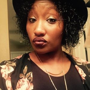 Meet your Posher, Jillian